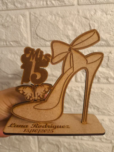 Zapatilla con Tacón en MDF para 15 Años